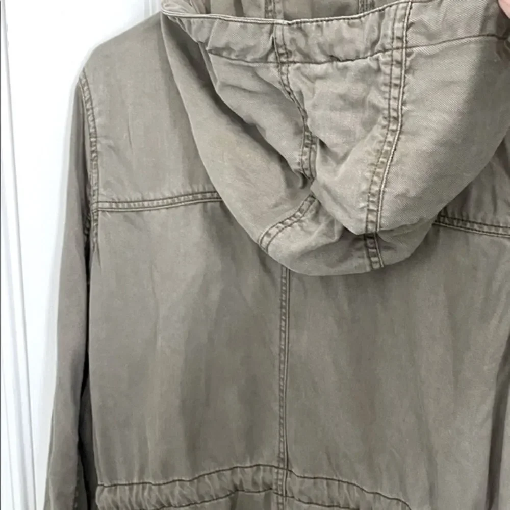 Max Jeans Drawstring Hooded Utility Jacket - Picture 4 of 11